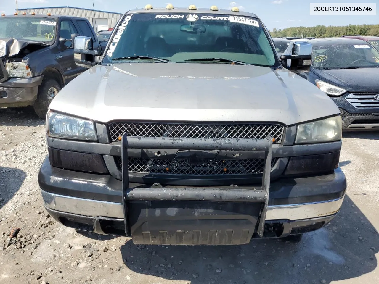 2005 Chevrolet Silverado K1500 VIN: 2GCEK13T051345746 Lot: 71647724