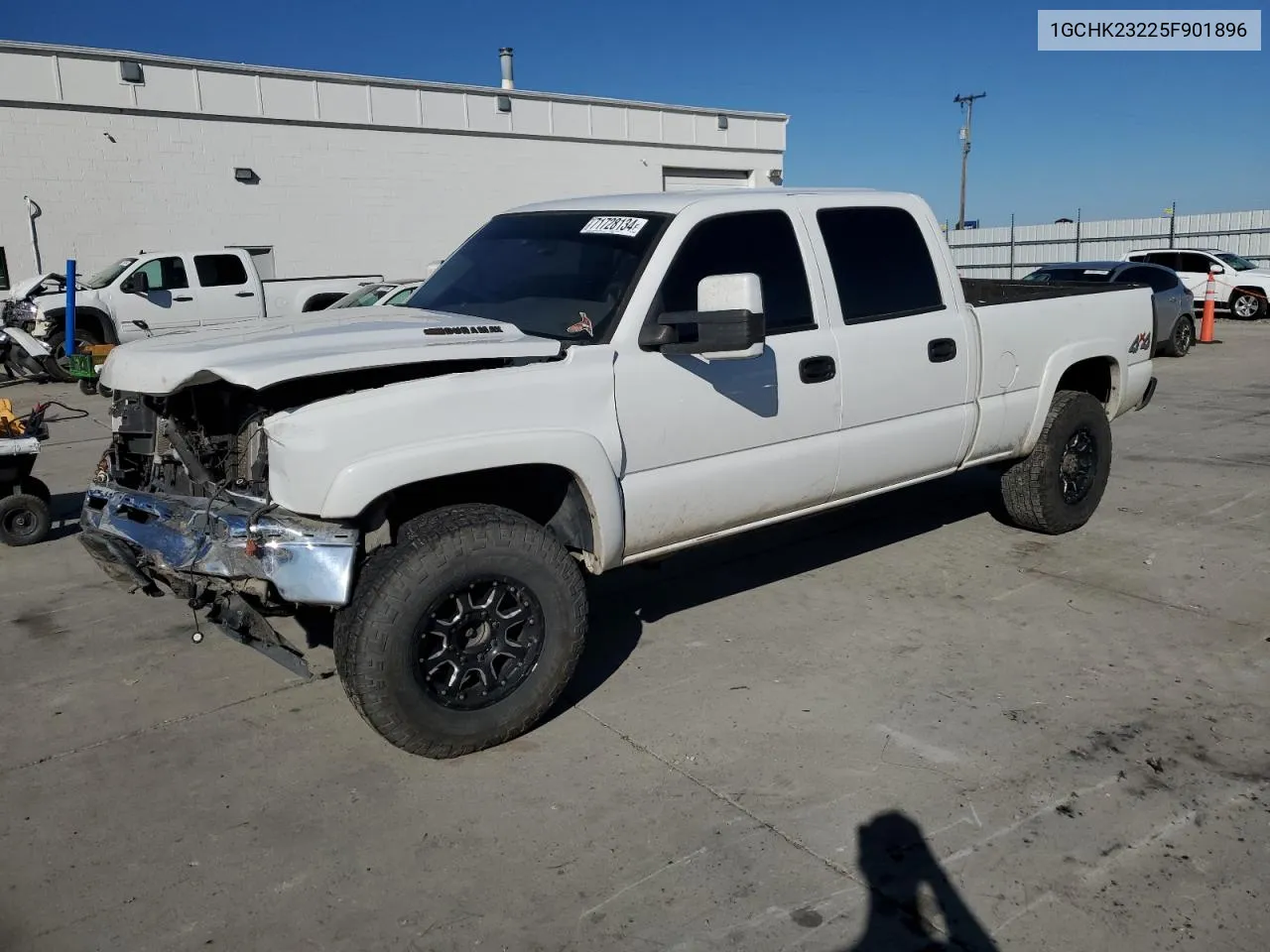 2005 Chevrolet Silverado K2500 Heavy Duty VIN: 1GCHK23225F901896 Lot: 71728134