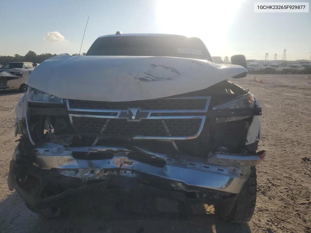 2005 Chevrolet Silverado K2500 Heavy Duty VIN: 1GCHK23265F929877 Lot: 71819134