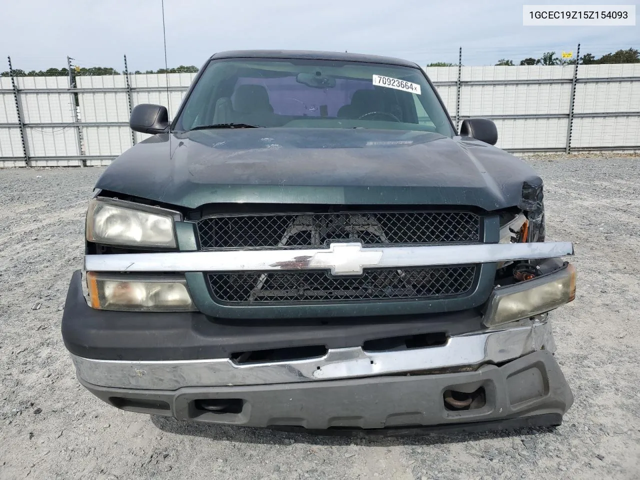 2005 Chevrolet Silverado C1500 VIN: 1GCEC19Z15Z154093 Lot: 71923084