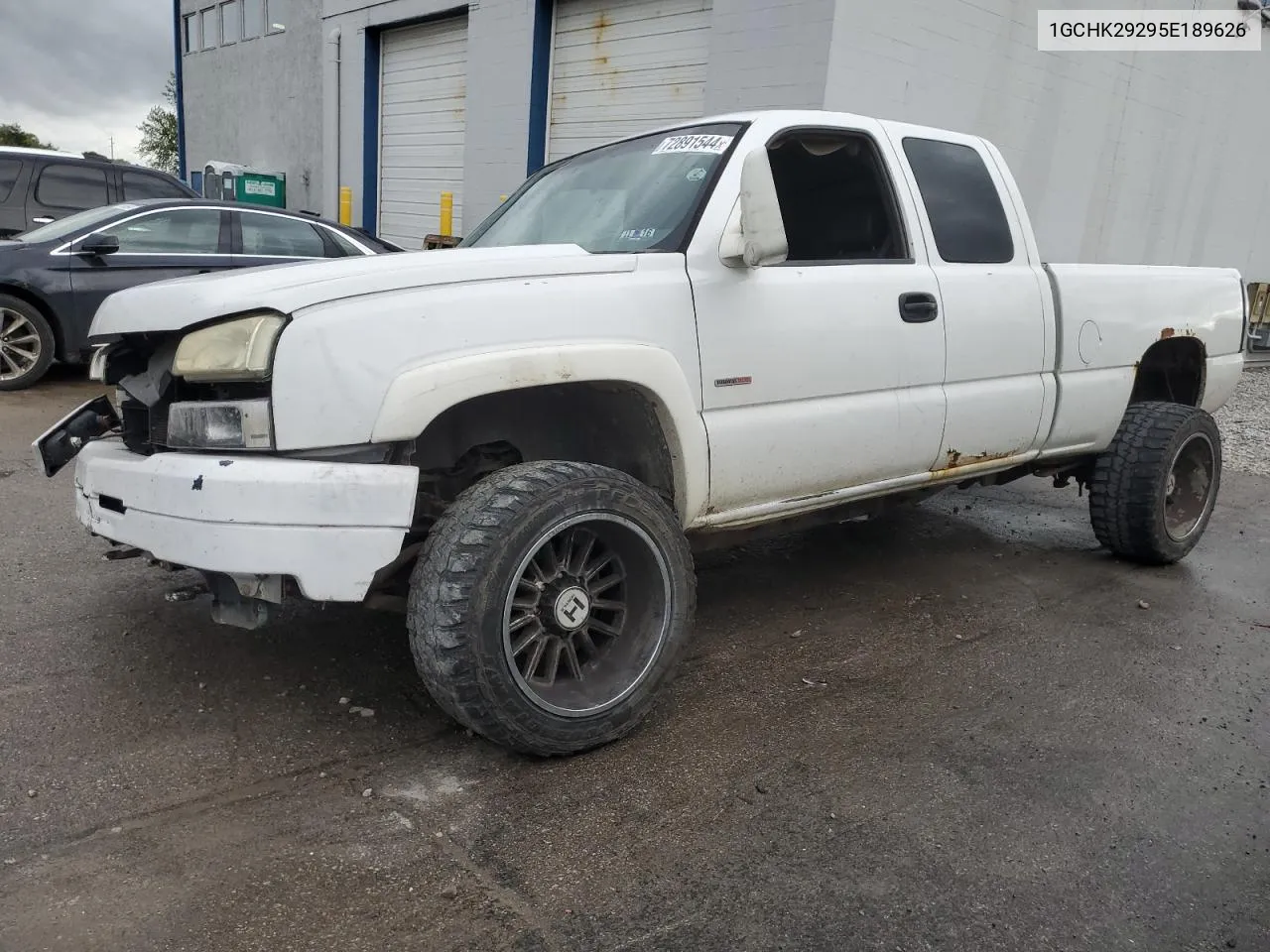 2005 Chevrolet Silverado K2500 Heavy Duty VIN: 1GCHK29295E189626 Lot: 72891544