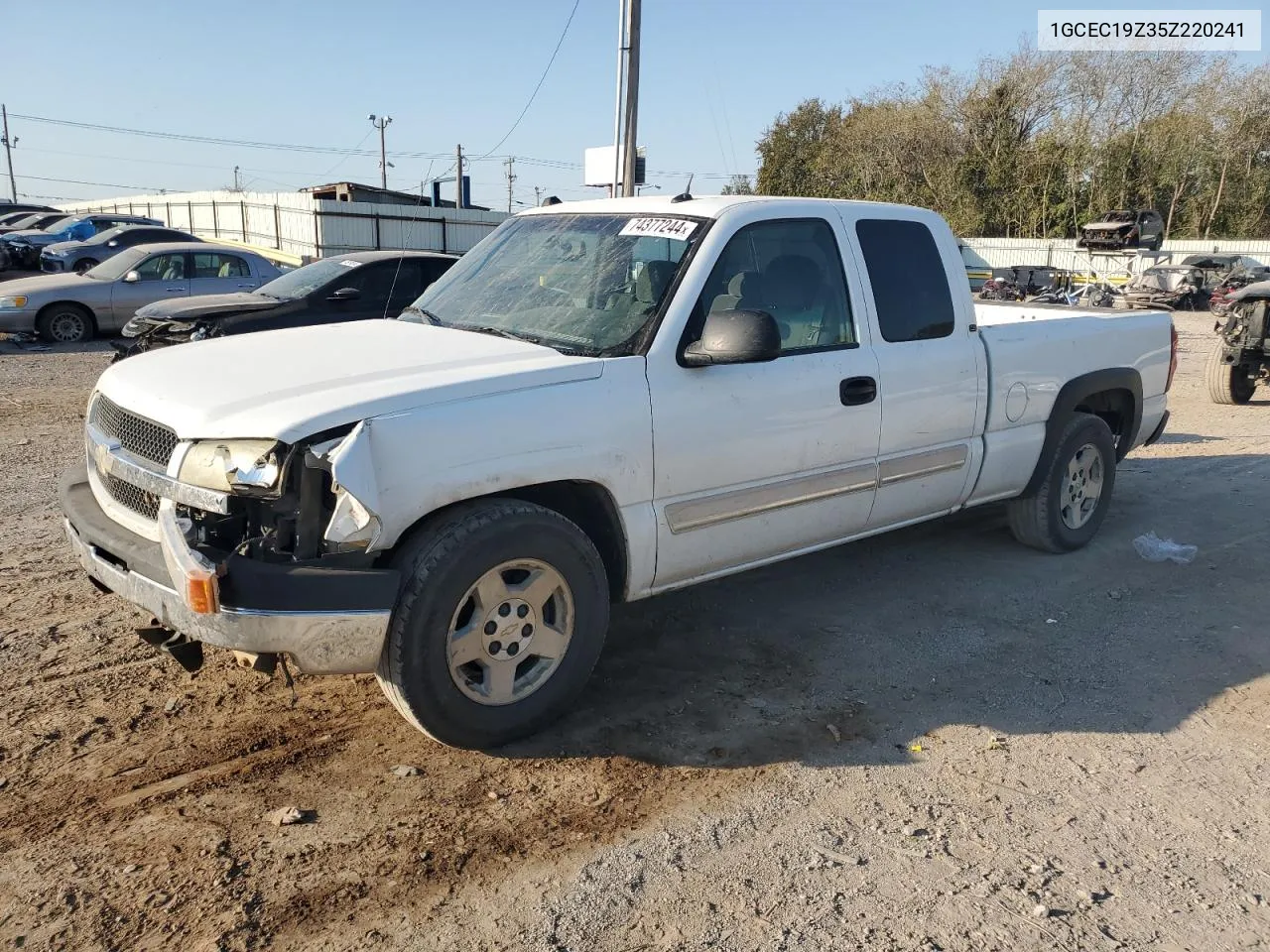 2005 Chevrolet Silverado C1500 VIN: 1GCEC19Z35Z220241 Lot: 74377244