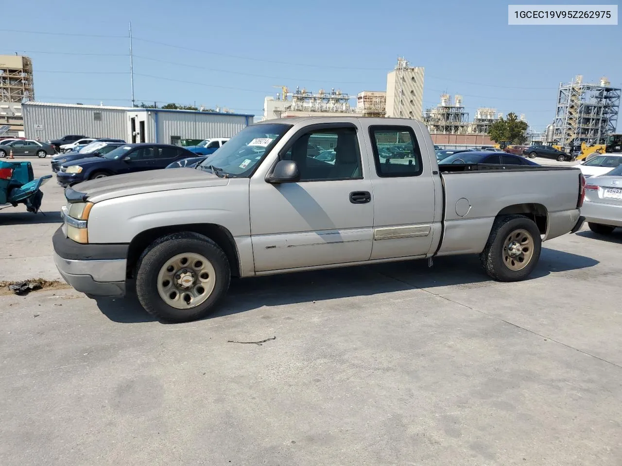 2005 Chevrolet Silverado C1500 VIN: 1GCEC19V95Z262975 Lot: 75089214