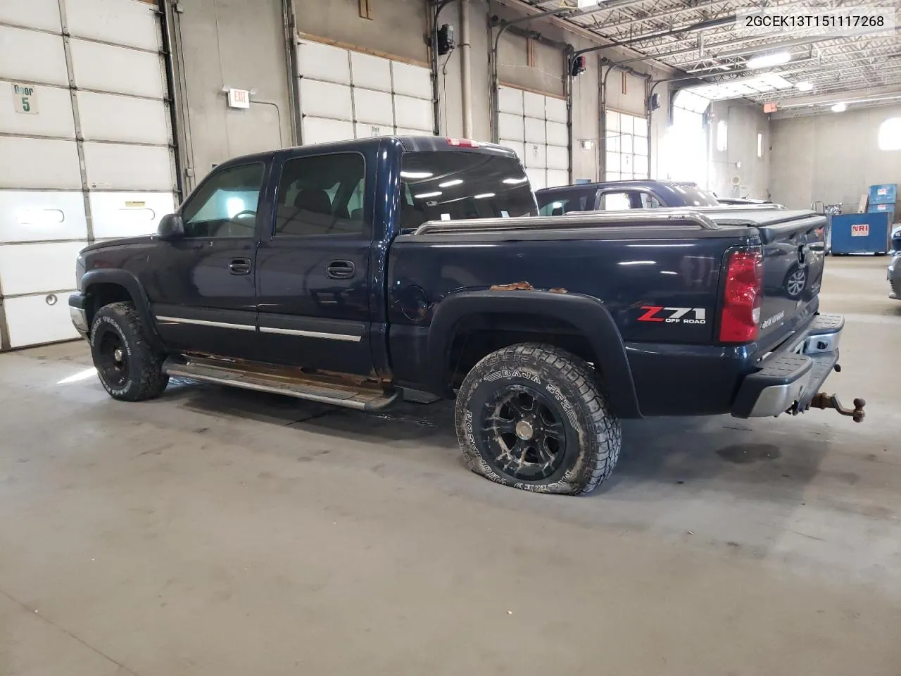 2005 Chevrolet Silverado K1500 VIN: 2GCEK13T151117268 Lot: 75172464