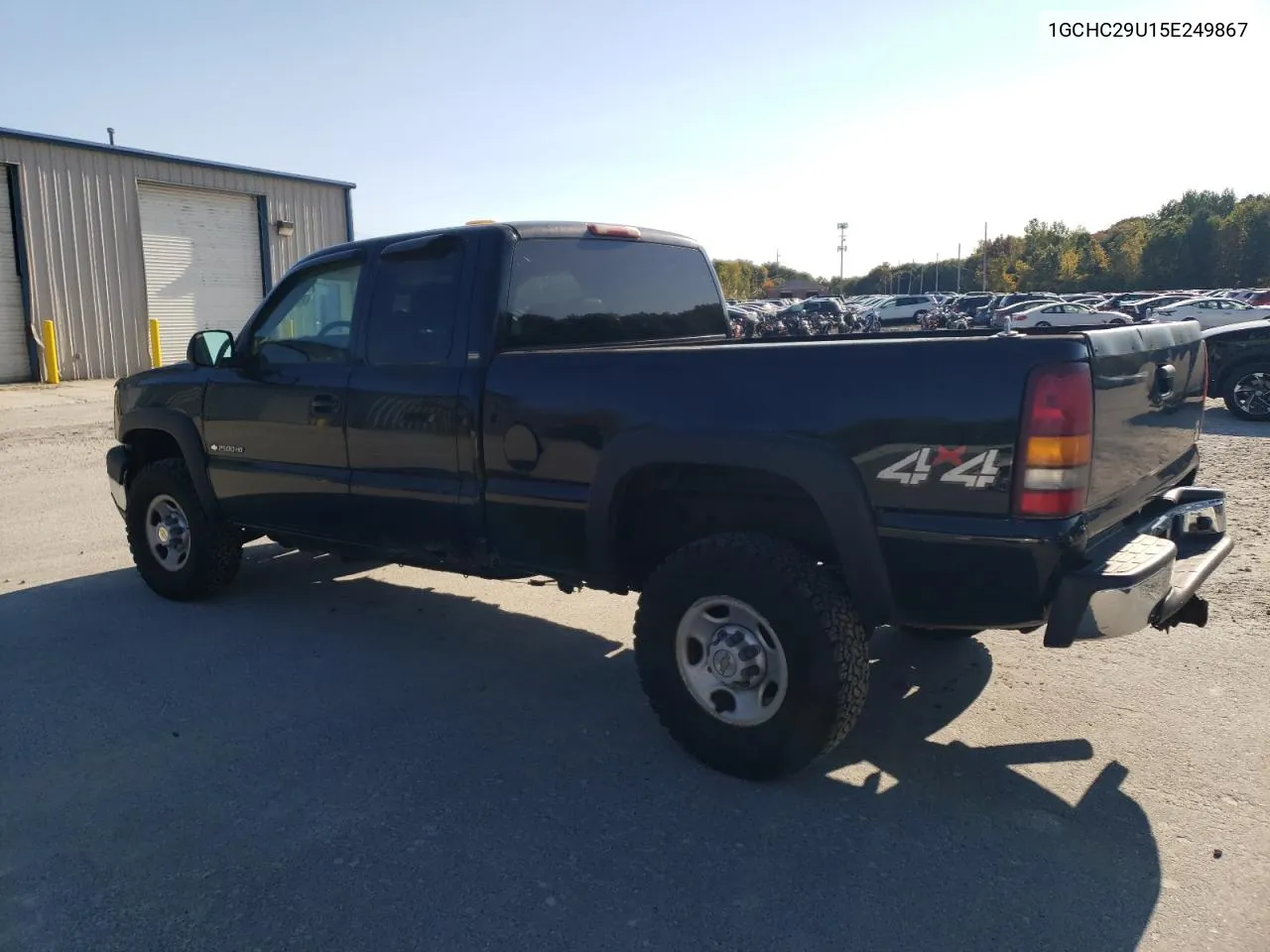 2005 Chevrolet Silverado C2500 Heavy Duty VIN: 1GCHC29U15E249867 Lot: 75896284