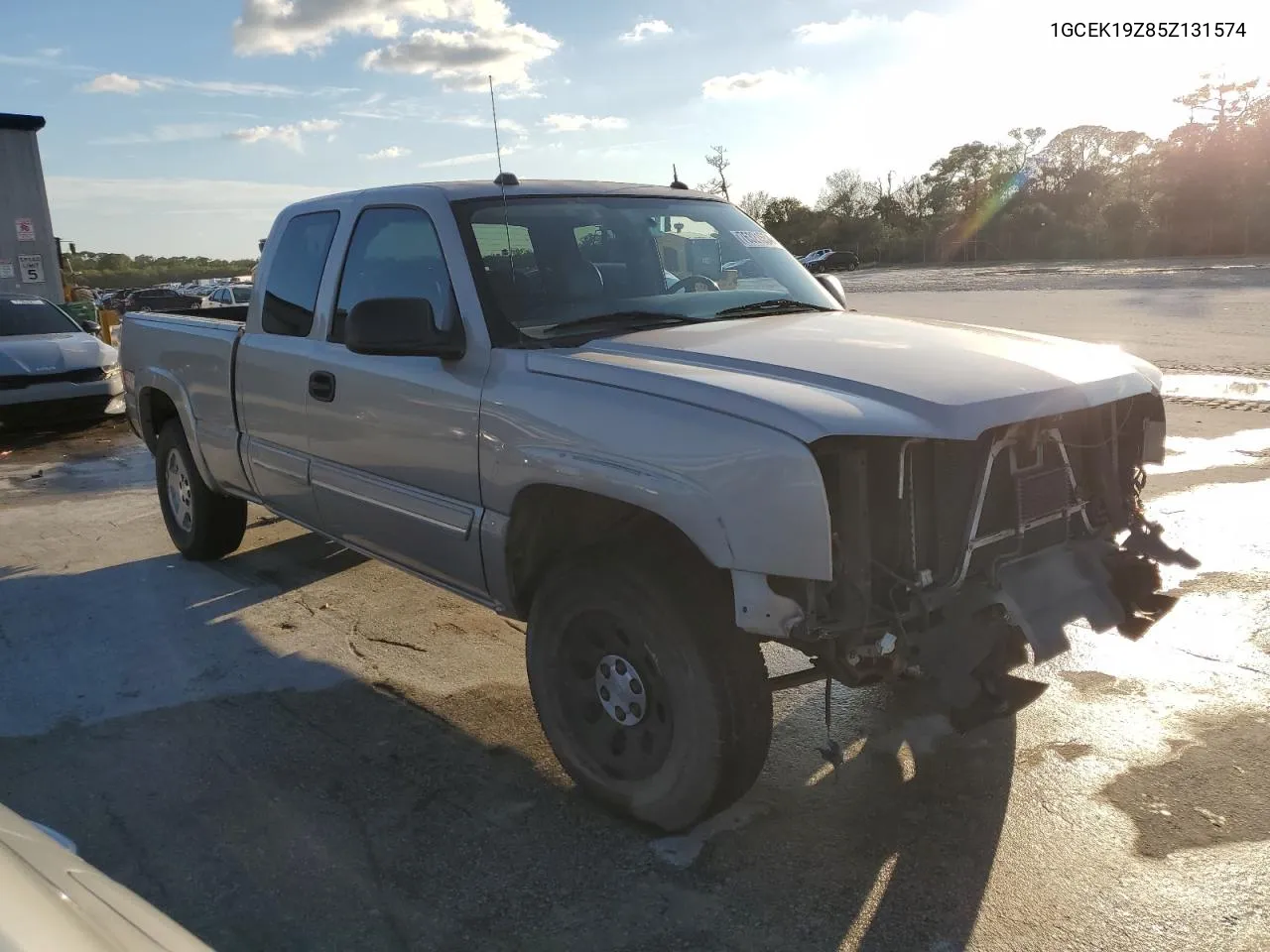 2005 Chevrolet Silverado K1500 VIN: 1GCEK19Z85Z131574 Lot: 76321554