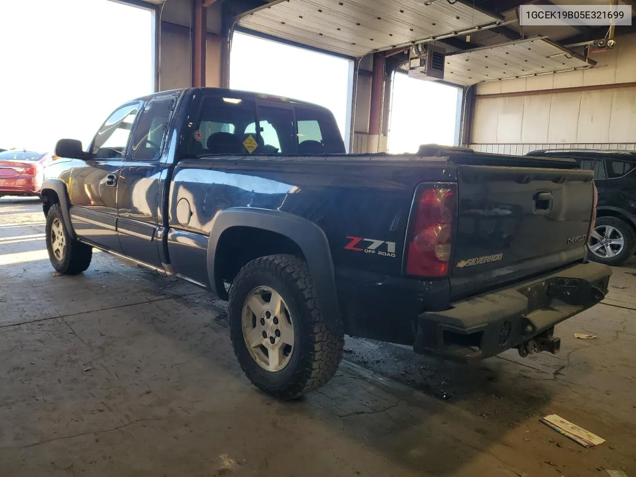 2005 Chevrolet Silverado K1500 VIN: 1GCEK19B05E321699 Lot: 77468374