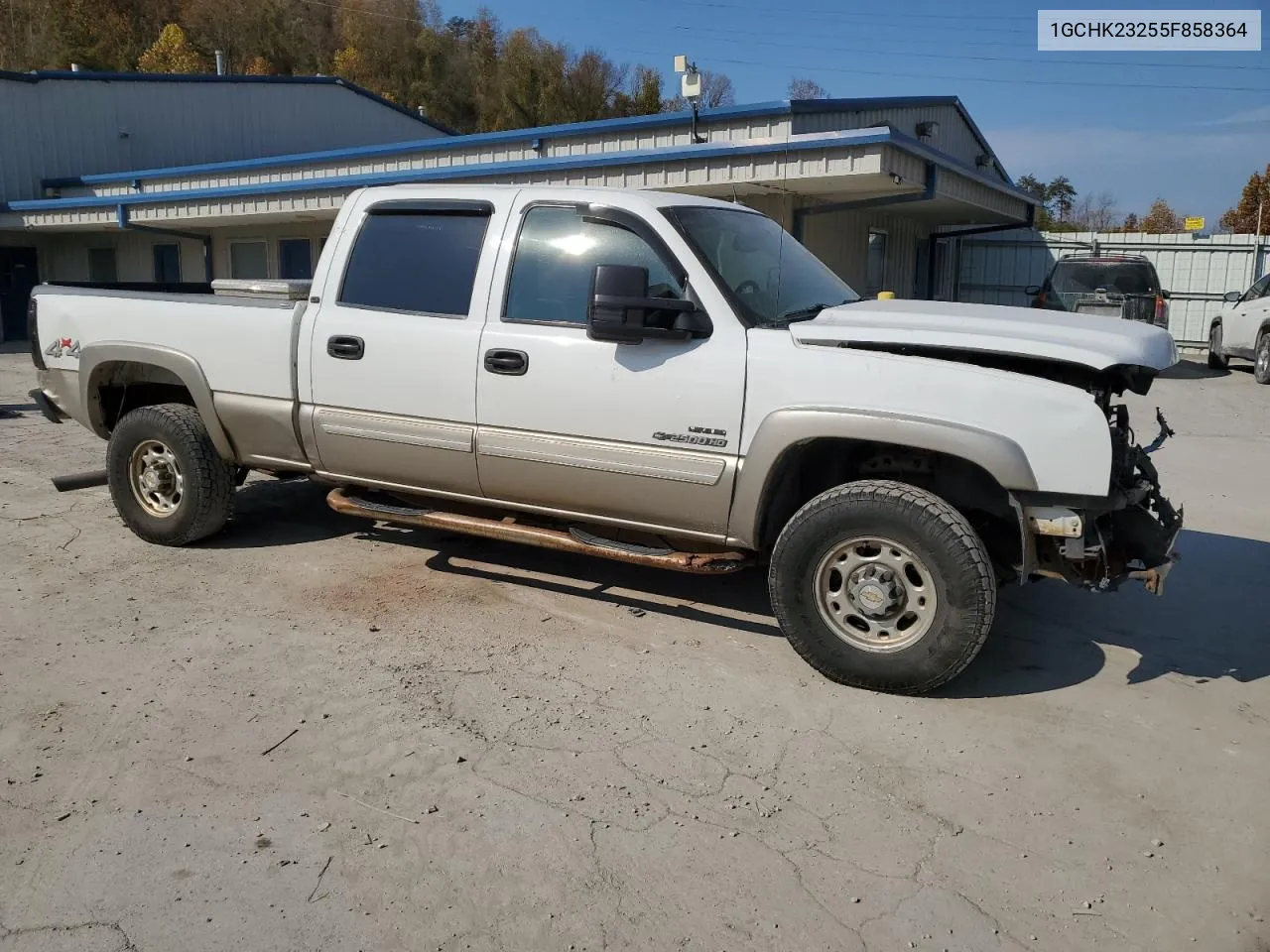 2005 Chevrolet Silverado K2500 Heavy Duty VIN: 1GCHK23255F858364 Lot: 77551094