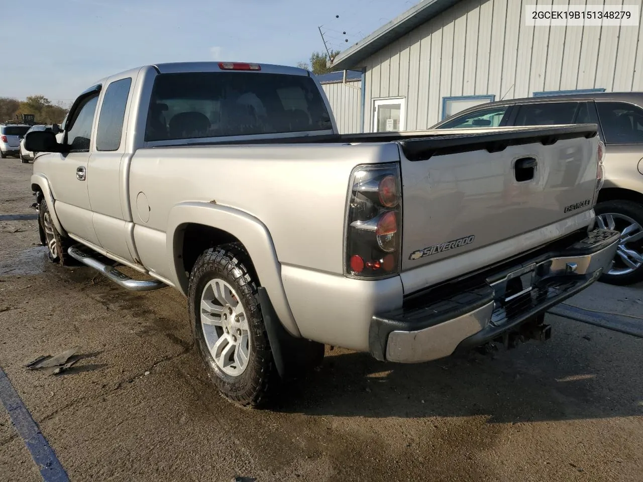 2005 Chevrolet Silverado K1500 VIN: 2GCEK19B151348279 Lot: 77950254