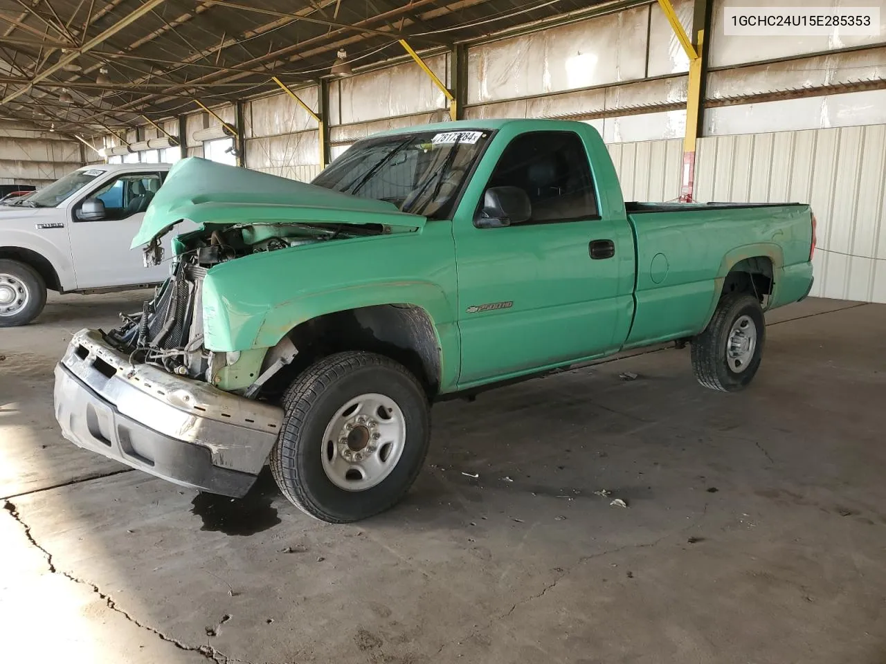 2005 Chevrolet Silverado C2500 Heavy Duty VIN: 1GCHC24U15E285353 Lot: 78173284