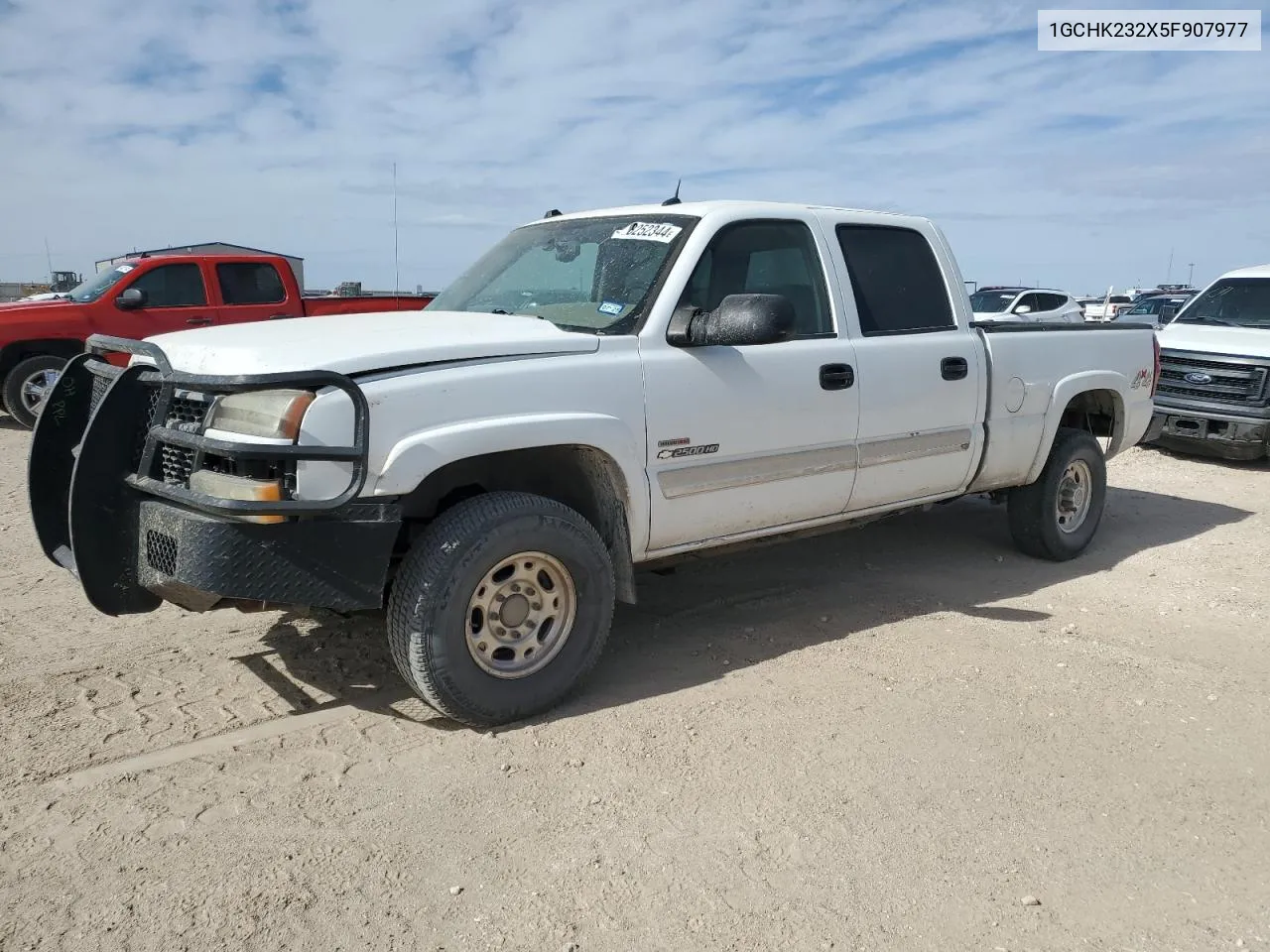 2005 Chevrolet Silverado K2500 Heavy Duty VIN: 1GCHK232X5F907977 Lot: 78252344