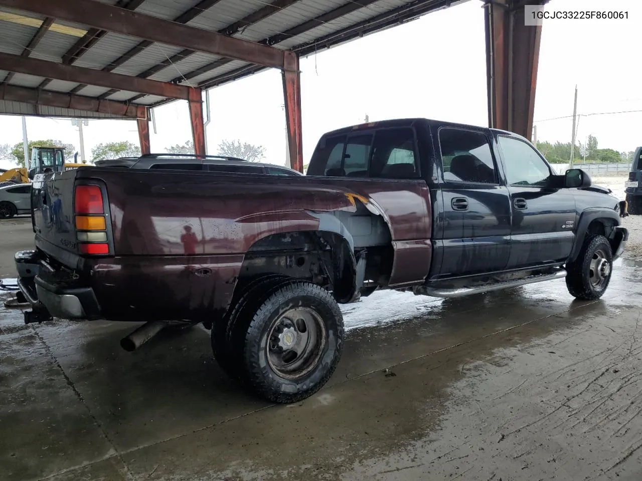 2005 Chevrolet Silverado C3500 VIN: 1GCJC33225F860061 Lot: 79430804