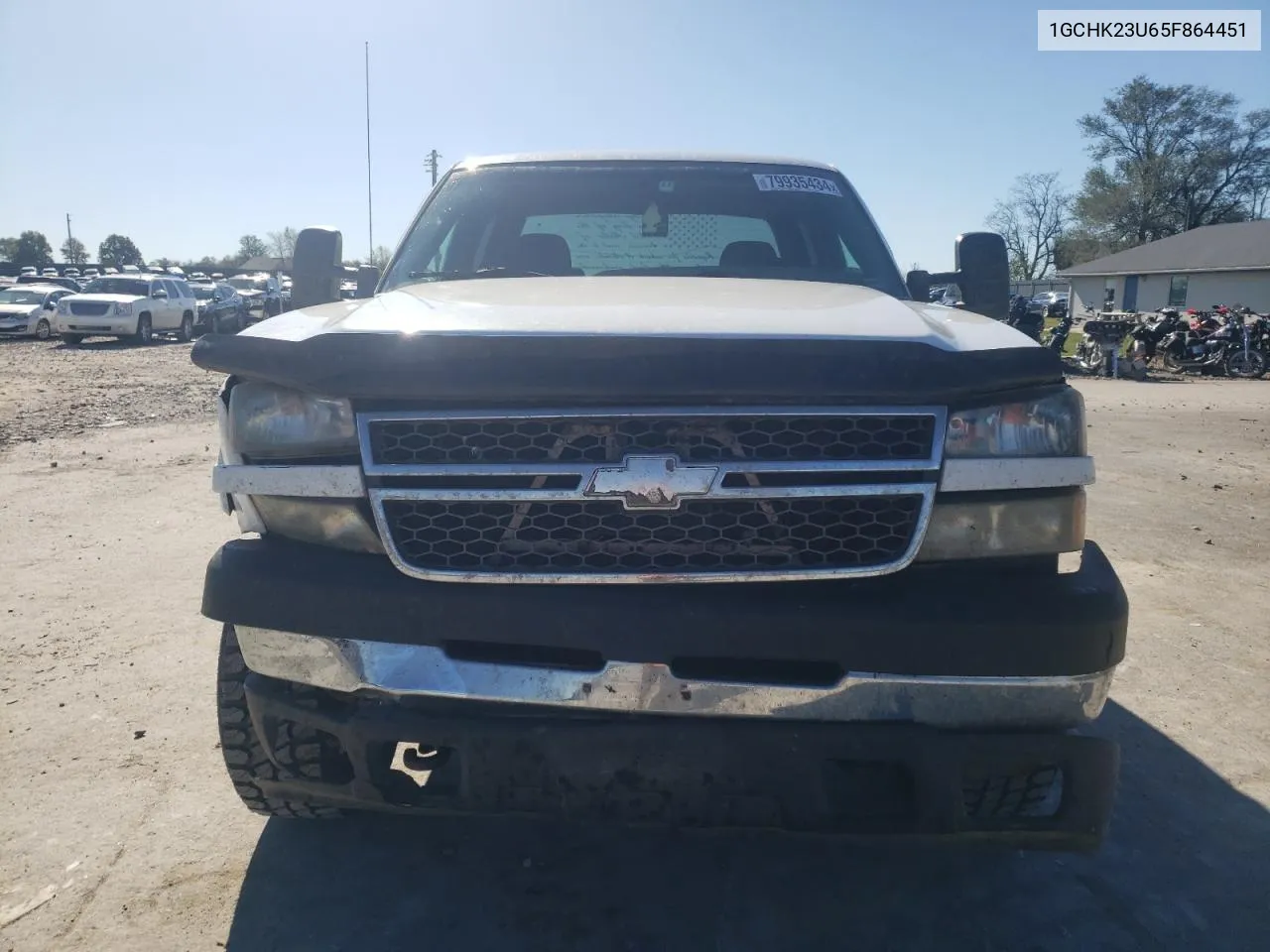 2005 Chevrolet Silverado K2500 Heavy Duty VIN: 1GCHK23U65F864451 Lot: 79935434