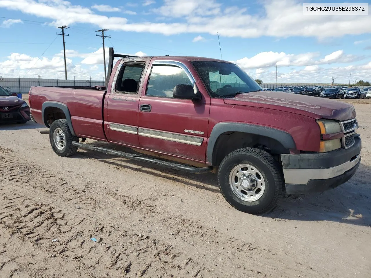 2005 Chevrolet Silverado C2500 Heavy Duty VIN: 1GCHC29U35E298372 Lot: 80112314