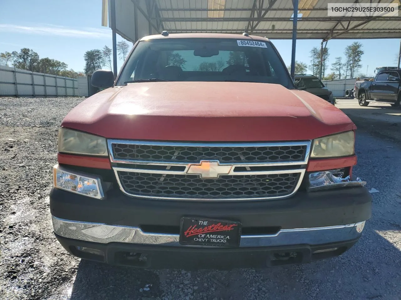 2005 Chevrolet Silverado C2500 Heavy Duty VIN: 1GCHC29U25E303500 Lot: 80452464