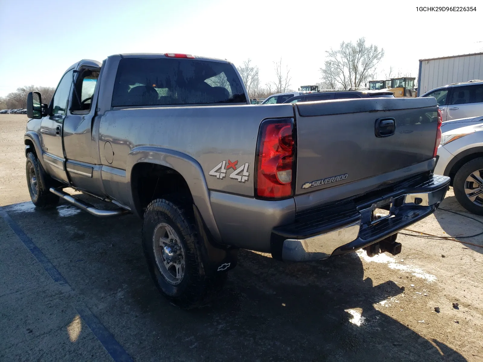 2006 Chevrolet Silverado K2500 Heavy Duty VIN: 1GCHK29D96E226354 Lot: 46505254