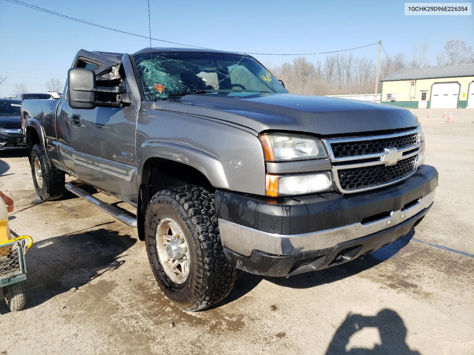 2006 Chevrolet Silverado K2500 Heavy Duty VIN: 1GCHK29D96E226354 Lot: 46505254