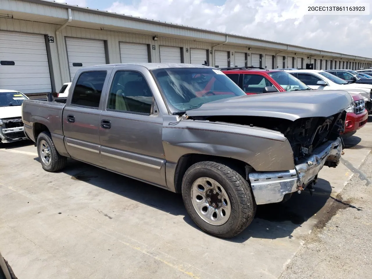 2006 Chevrolet Silverado C1500 VIN: 2GCEC13T861163923 Lot: 55152384