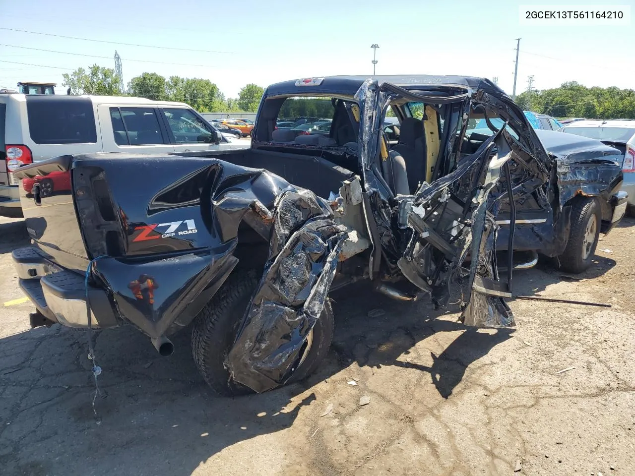 2006 Chevrolet Silverado K1500 VIN: 2GCEK13T561164210 Lot: 61087114