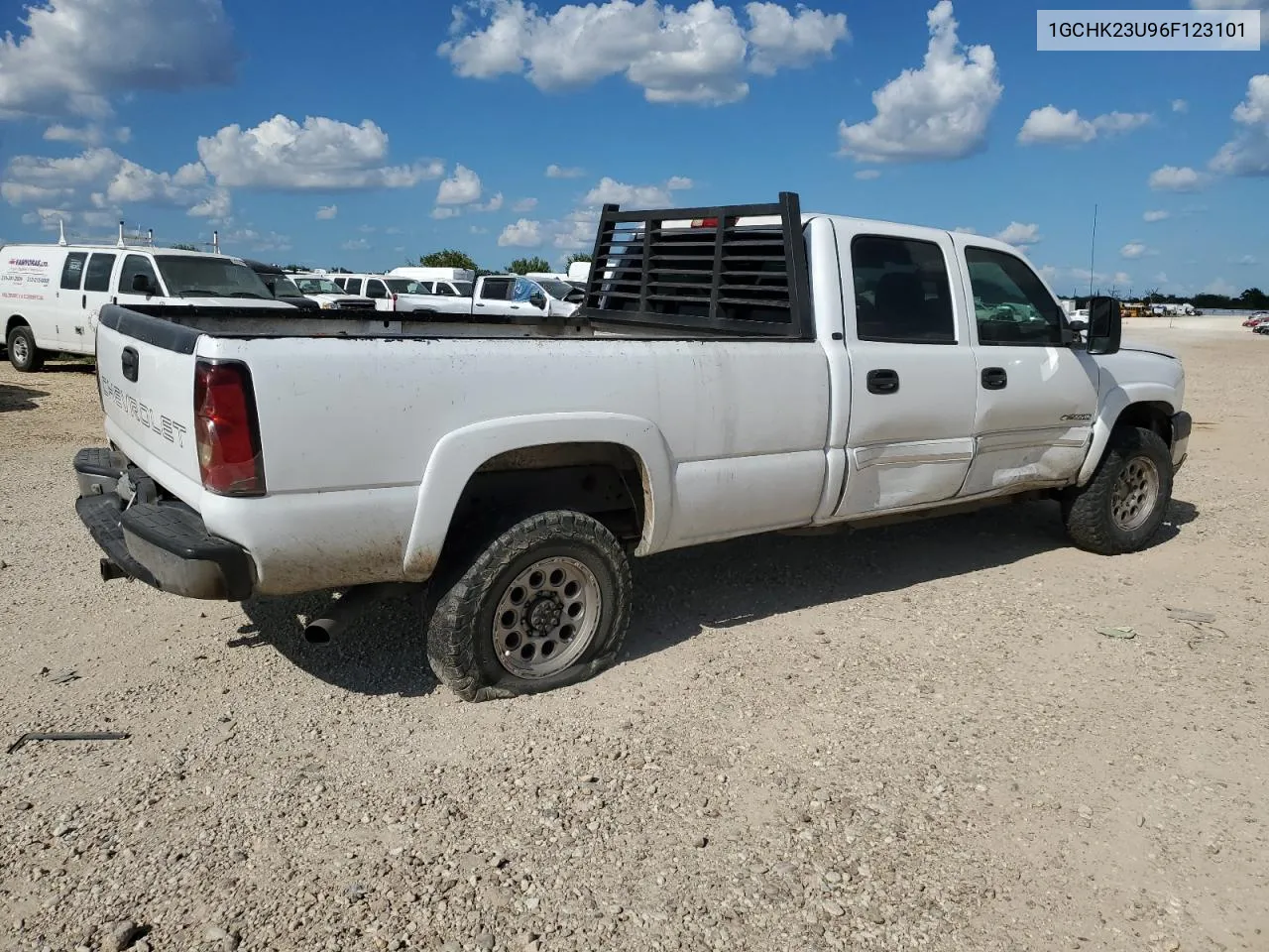 2006 Chevrolet Silverado K2500 Heavy Duty VIN: 1GCHK23U96F123101 Lot: 66022834