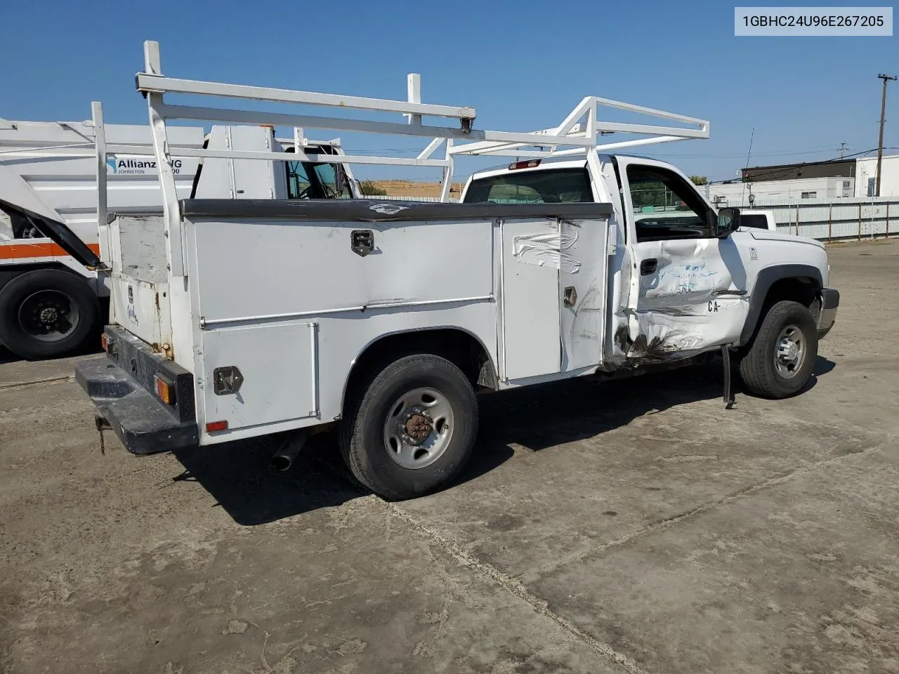 2006 Chevrolet Silverado C2500 Heavy Duty VIN: 1GBHC24U96E267205 Lot: 69609444