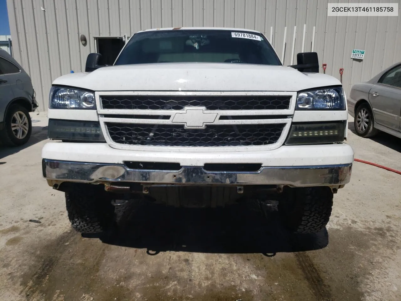 2006 Chevrolet Silverado K1500 VIN: 2GCEK13T461185758 Lot: 69781884