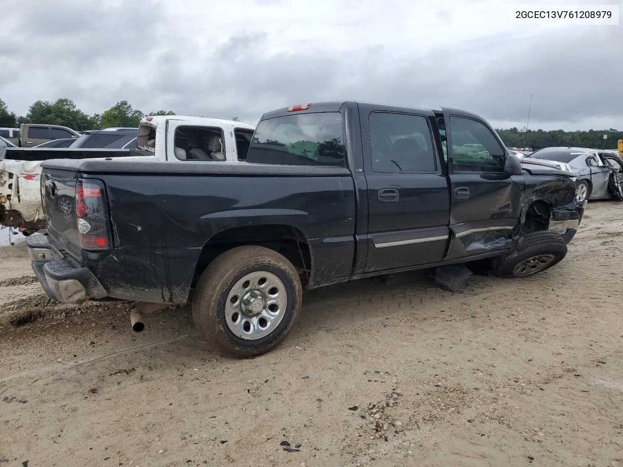 2006 Chevrolet Silverado C1500 VIN: 2GCEC13V761208979 Lot: 70213404