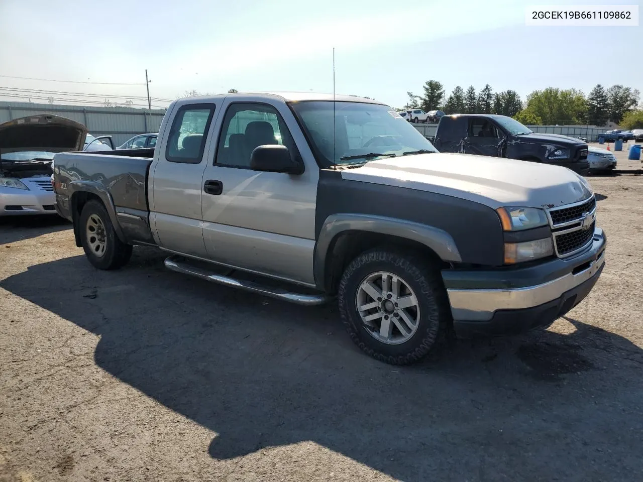 2006 Chevrolet Silverado K1500 VIN: 2GCEK19B661109862 Lot: 70224314