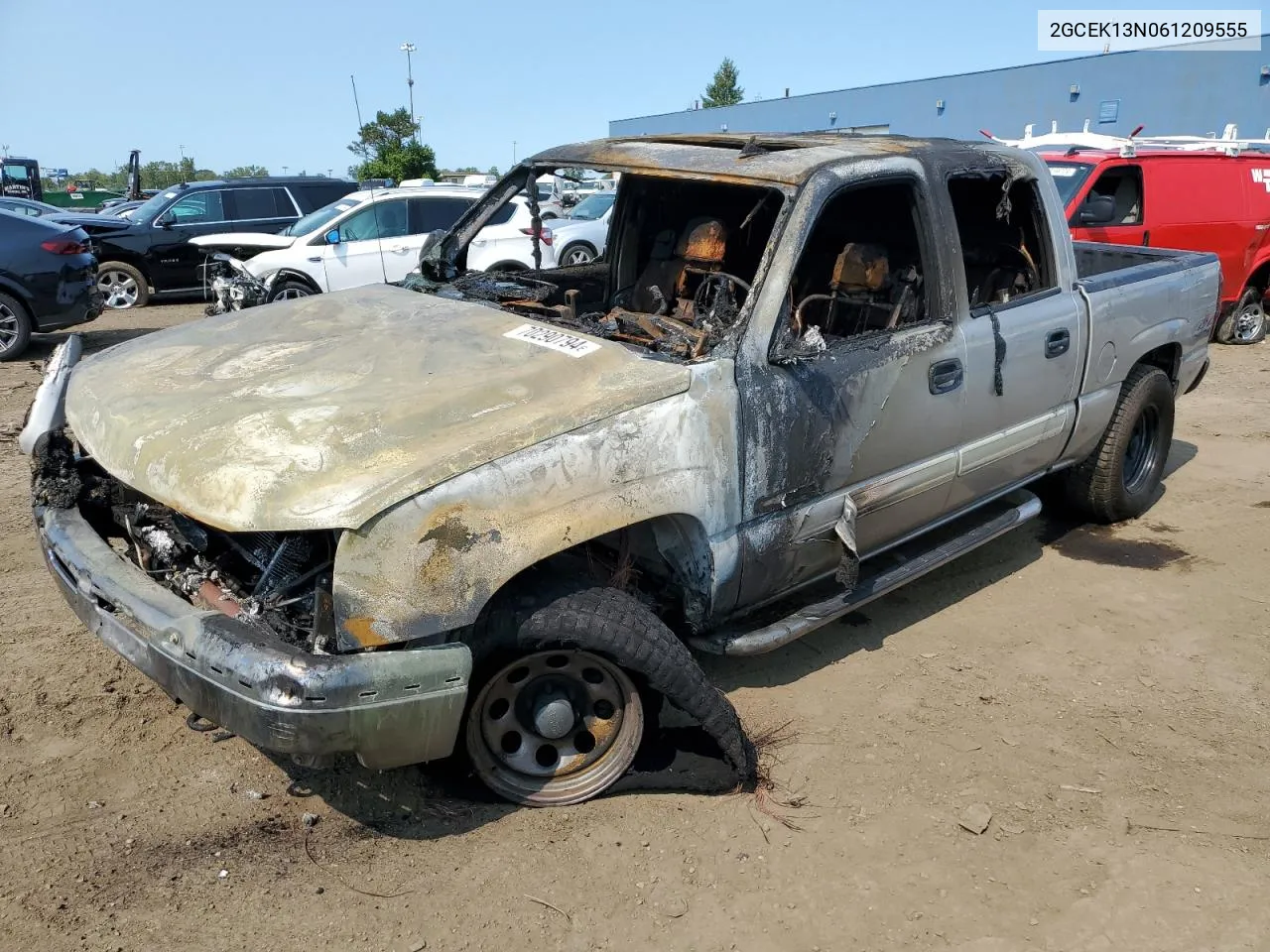 2006 Chevrolet Silverado K1500 VIN: 2GCEK13N061209555 Lot: 70290794