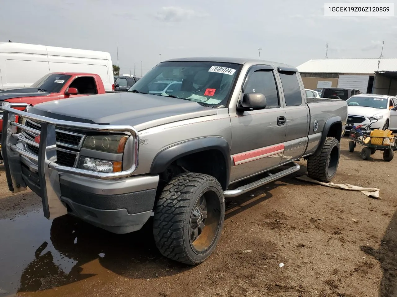 2006 Chevrolet Silverado K1500 VIN: 1GCEK19Z06Z120859 Lot: 70409704