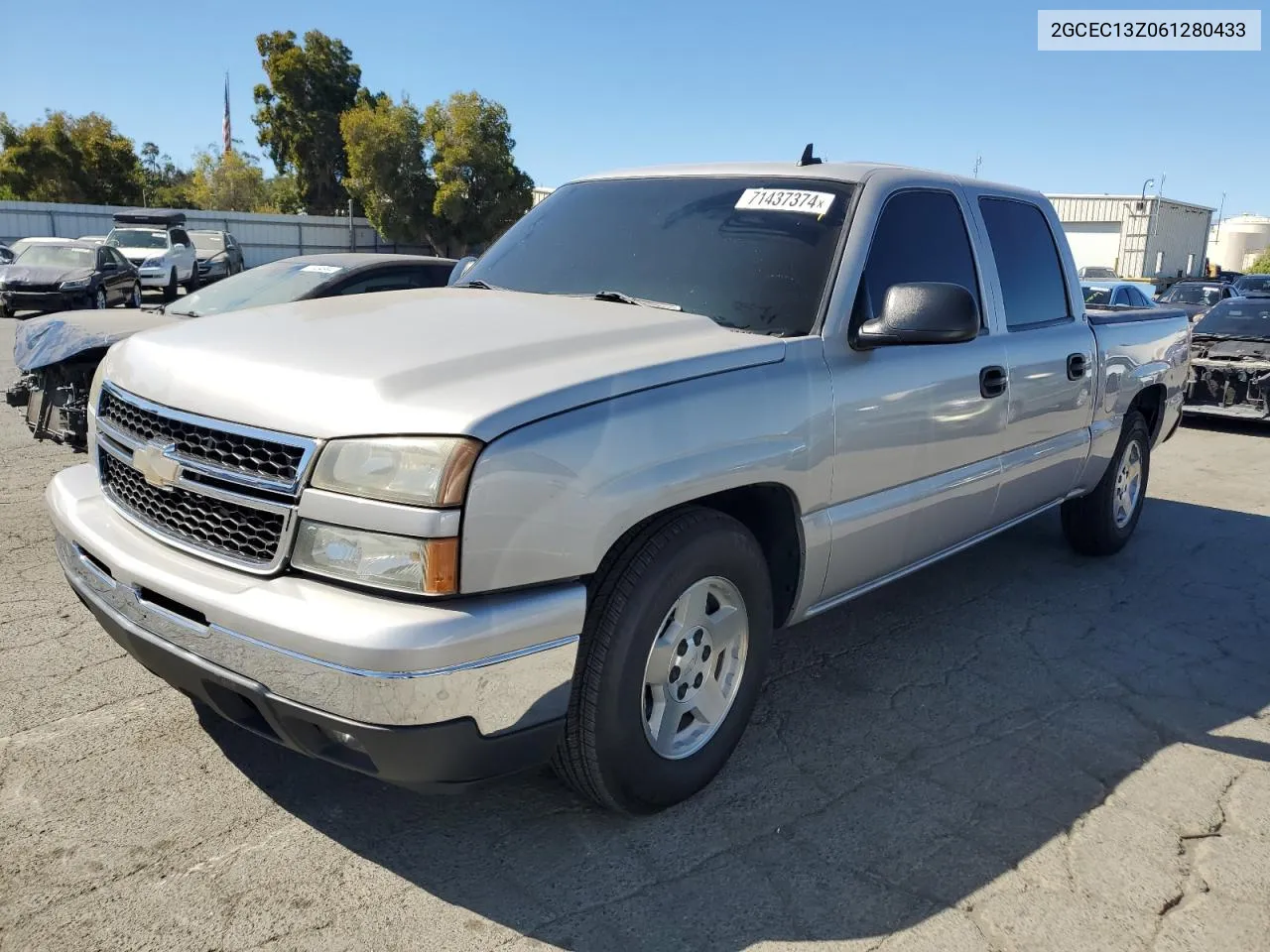 2006 Chevrolet Silverado C1500 VIN: 2GCEC13Z061280433 Lot: 71437374