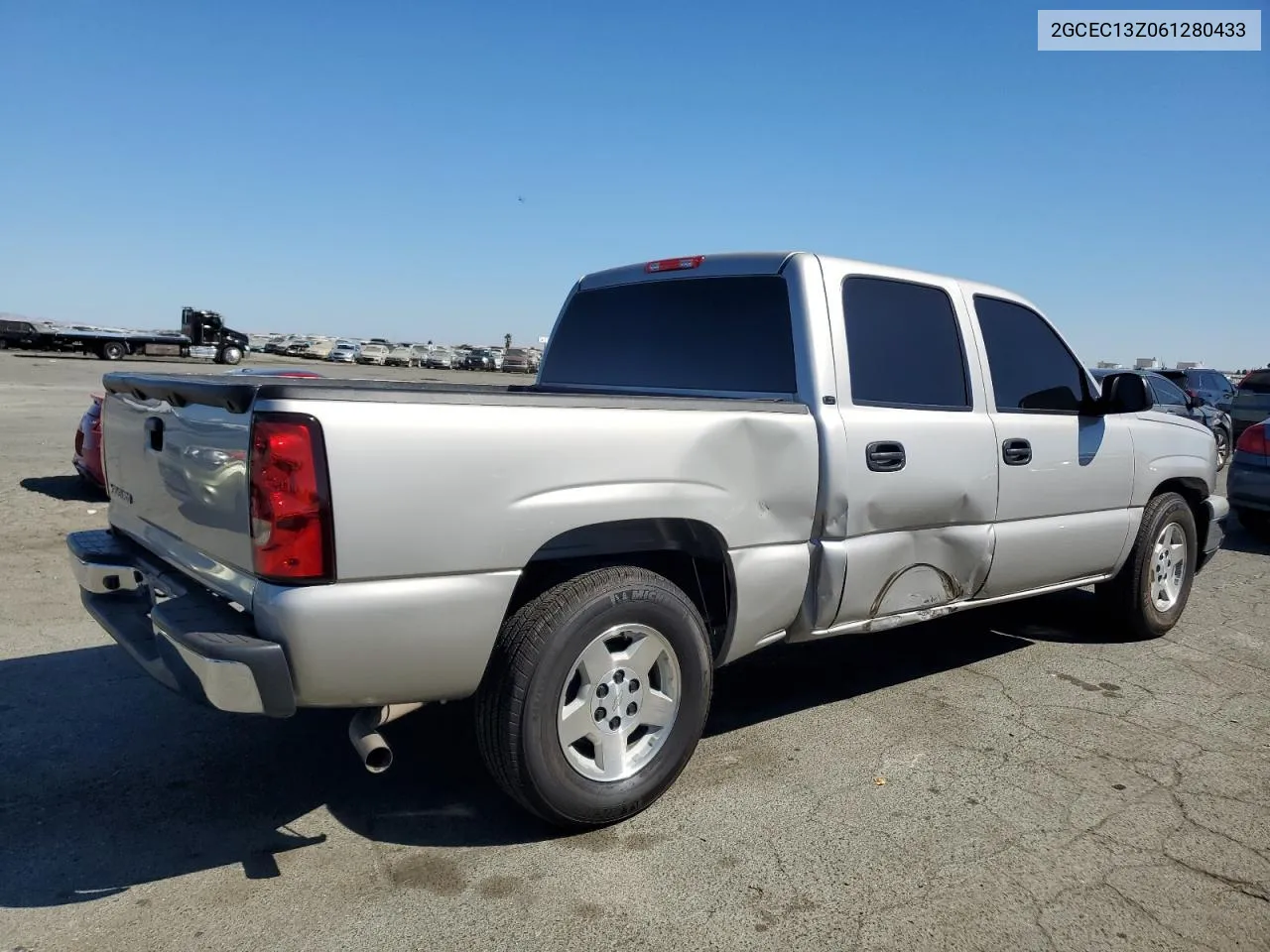 2006 Chevrolet Silverado C1500 VIN: 2GCEC13Z061280433 Lot: 71437374