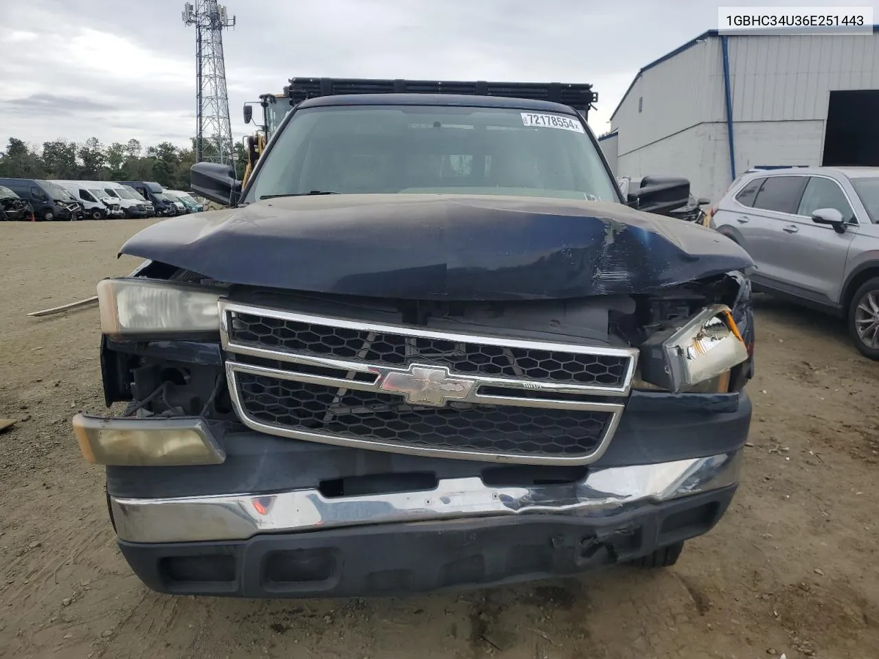 1GBHC34U36E251443 2006 Chevrolet Silverado C3500