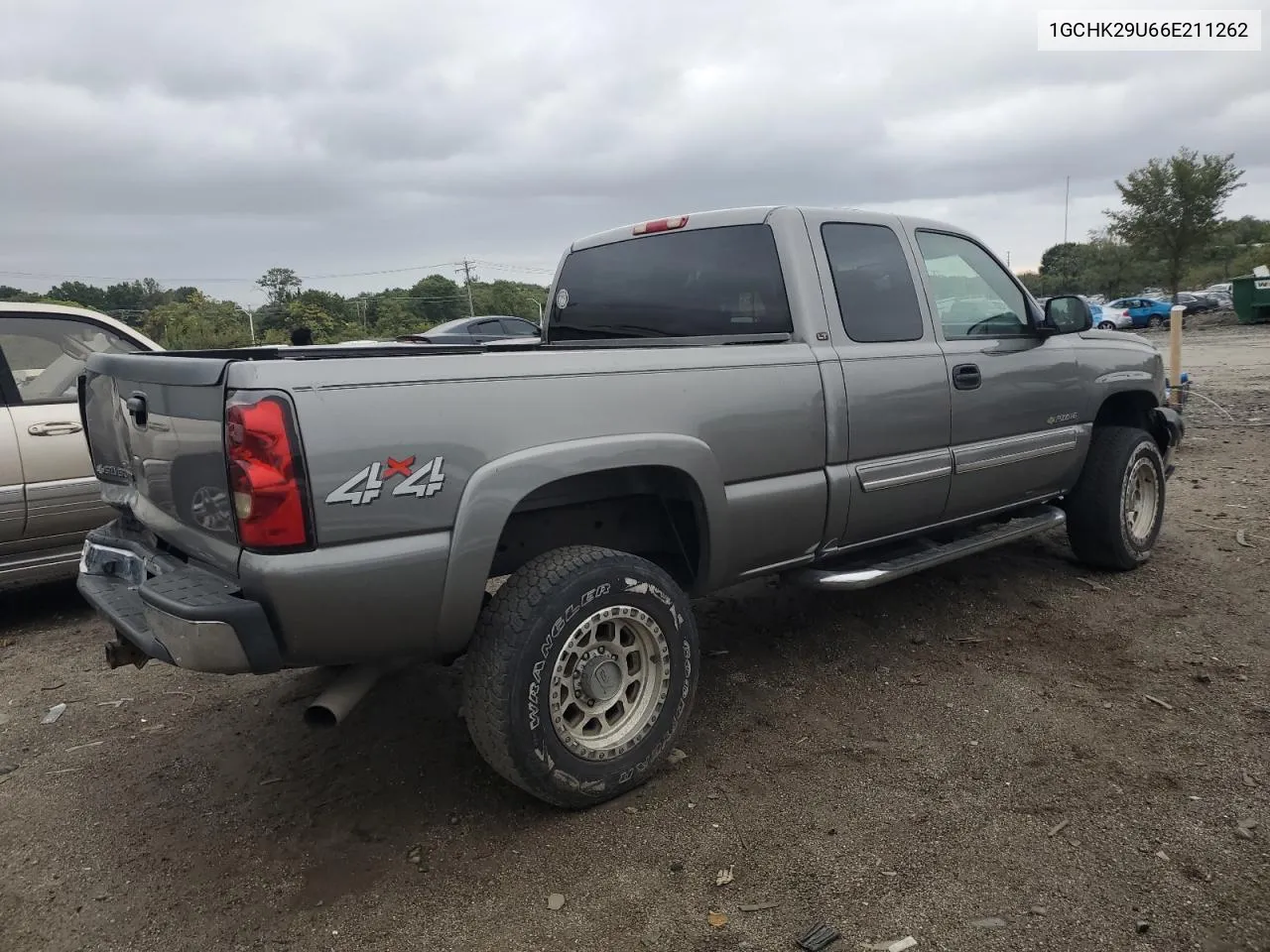 2006 Chevrolet Silverado K2500 Heavy Duty VIN: 1GCHK29U66E211262 Lot: 72267804