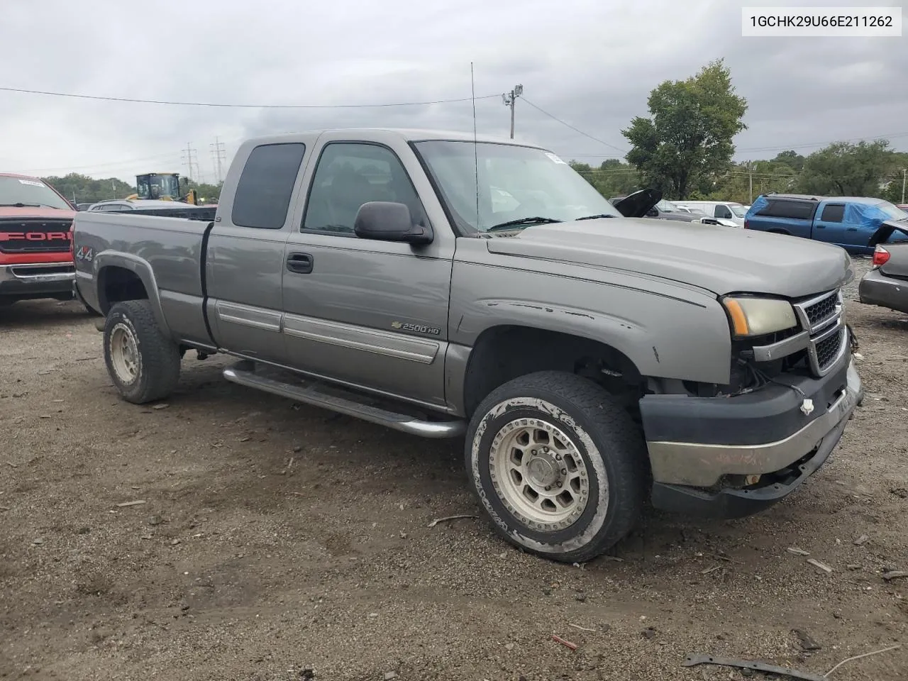 2006 Chevrolet Silverado K2500 Heavy Duty VIN: 1GCHK29U66E211262 Lot: 72267804