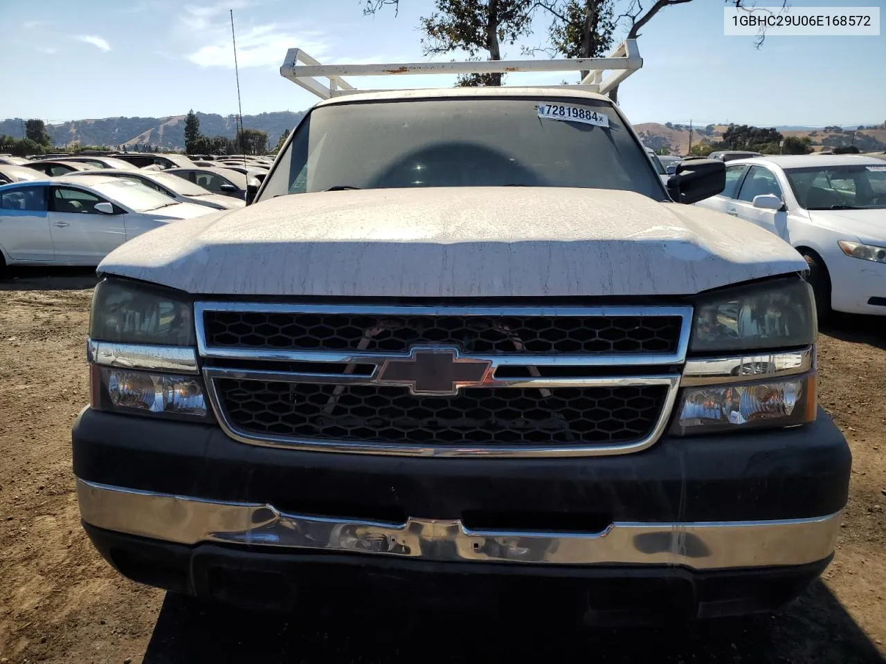 2006 Chevrolet Silverado C2500 Heavy Duty VIN: 1GBHC29U06E168572 Lot: 72819884