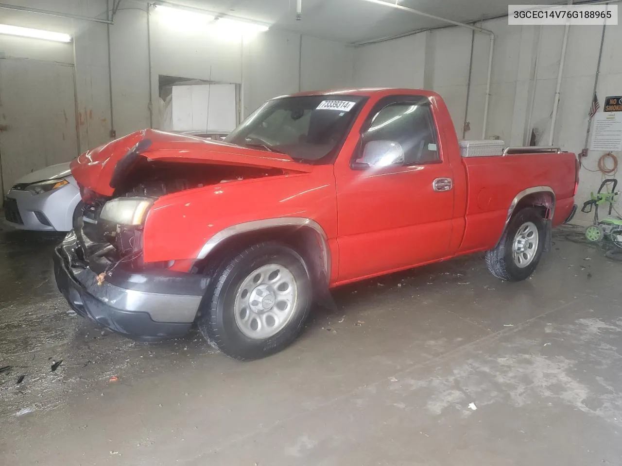 2006 Chevrolet Silverado C1500 VIN: 3GCEC14V76G188965 Lot: 73339314