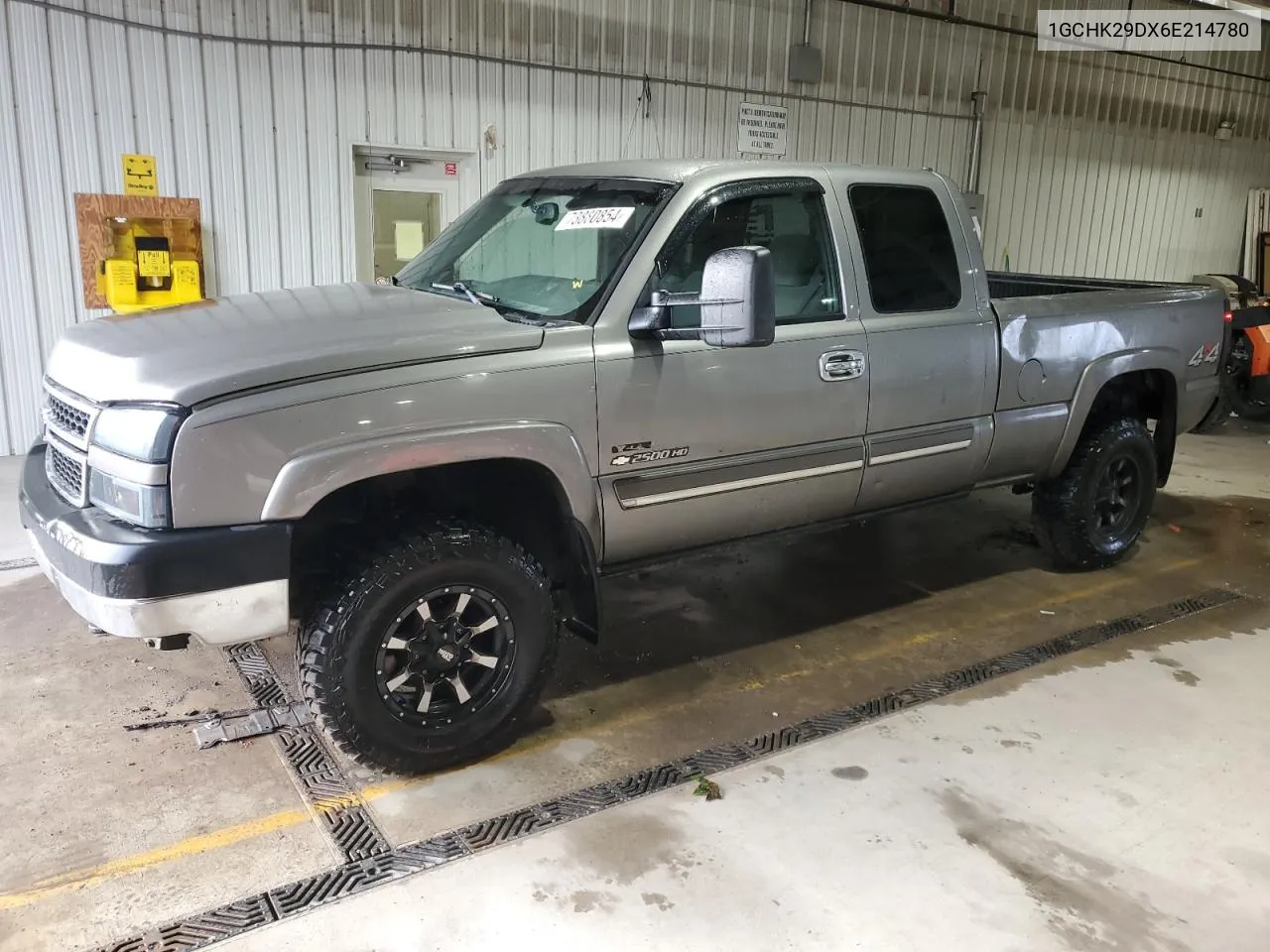 2006 Chevrolet Silverado K2500 Heavy Duty VIN: 1GCHK29DX6E214780 Lot: 73880854