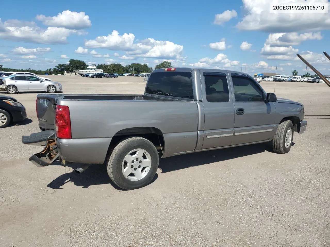 2006 Chevrolet Silverado C1500 VIN: 2GCEC19V261106710 Lot: 73931614