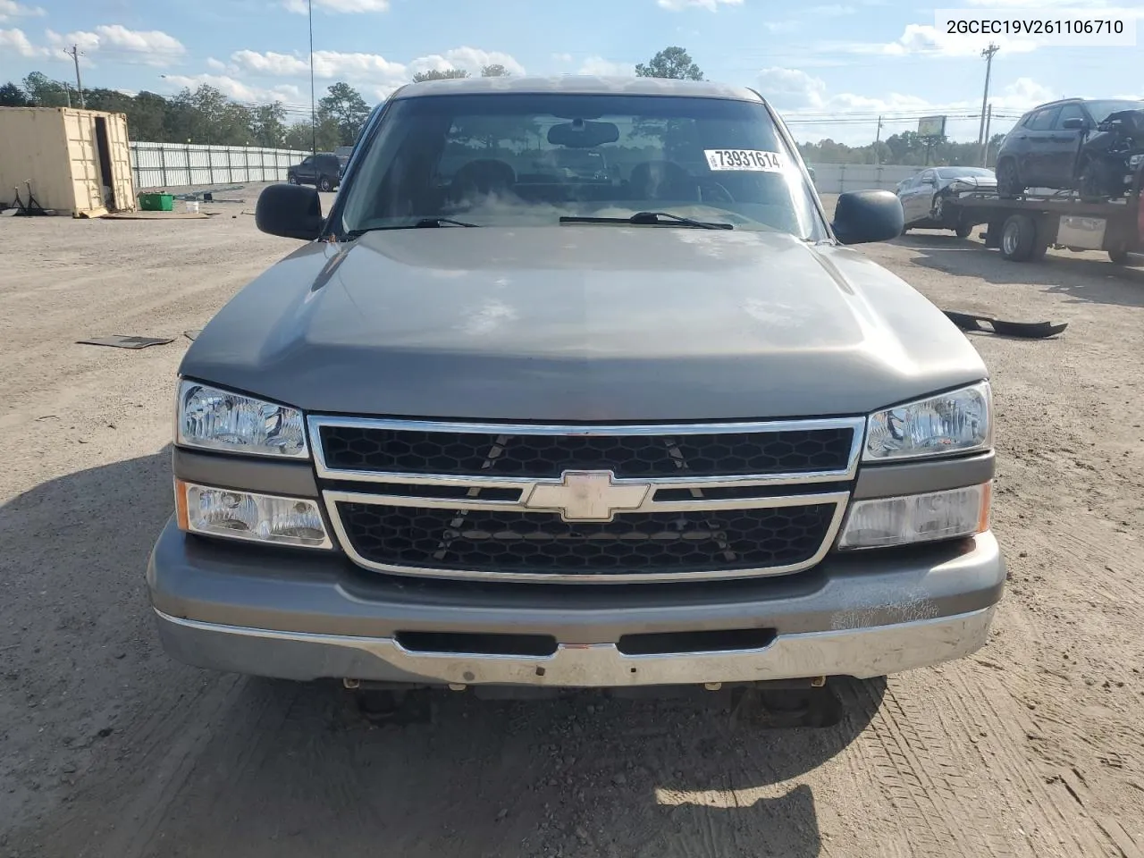 2006 Chevrolet Silverado C1500 VIN: 2GCEC19V261106710 Lot: 73931614