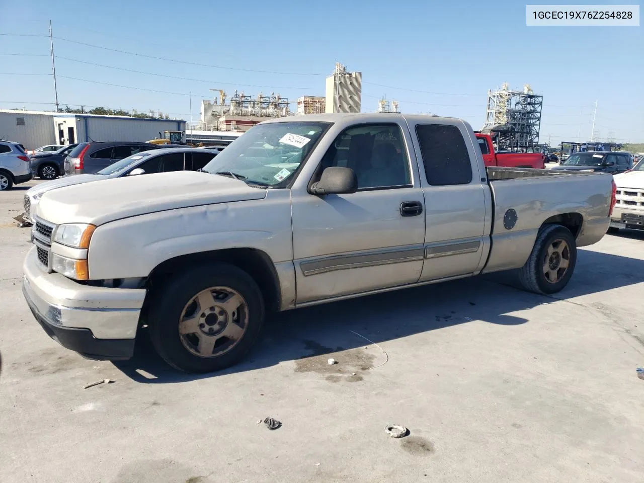 2006 Chevrolet Silverado C1500 VIN: 1GCEC19X76Z254828 Lot: 75462444