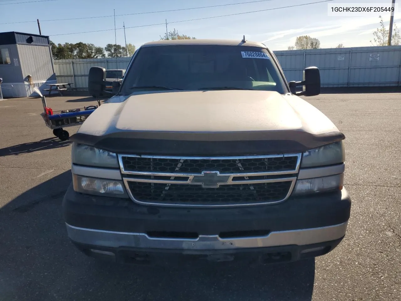 2006 Chevrolet Silverado K2500 Heavy Duty VIN: 1GCHK23DX6F205449 Lot: 76028864