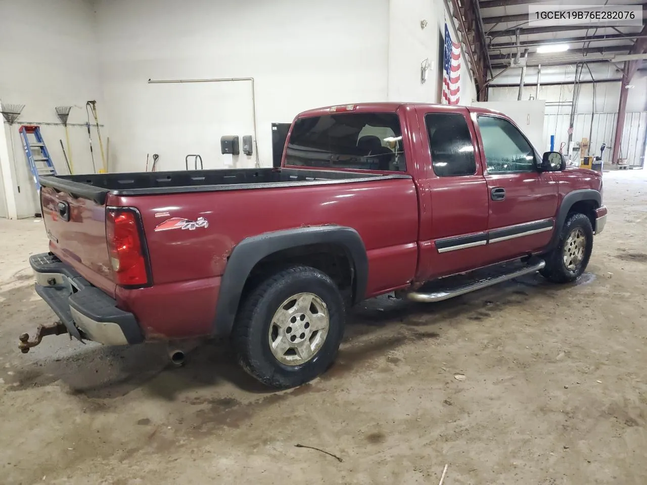 2006 Chevrolet Silverado K1500 VIN: 1GCEK19B76E282076 Lot: 78241844