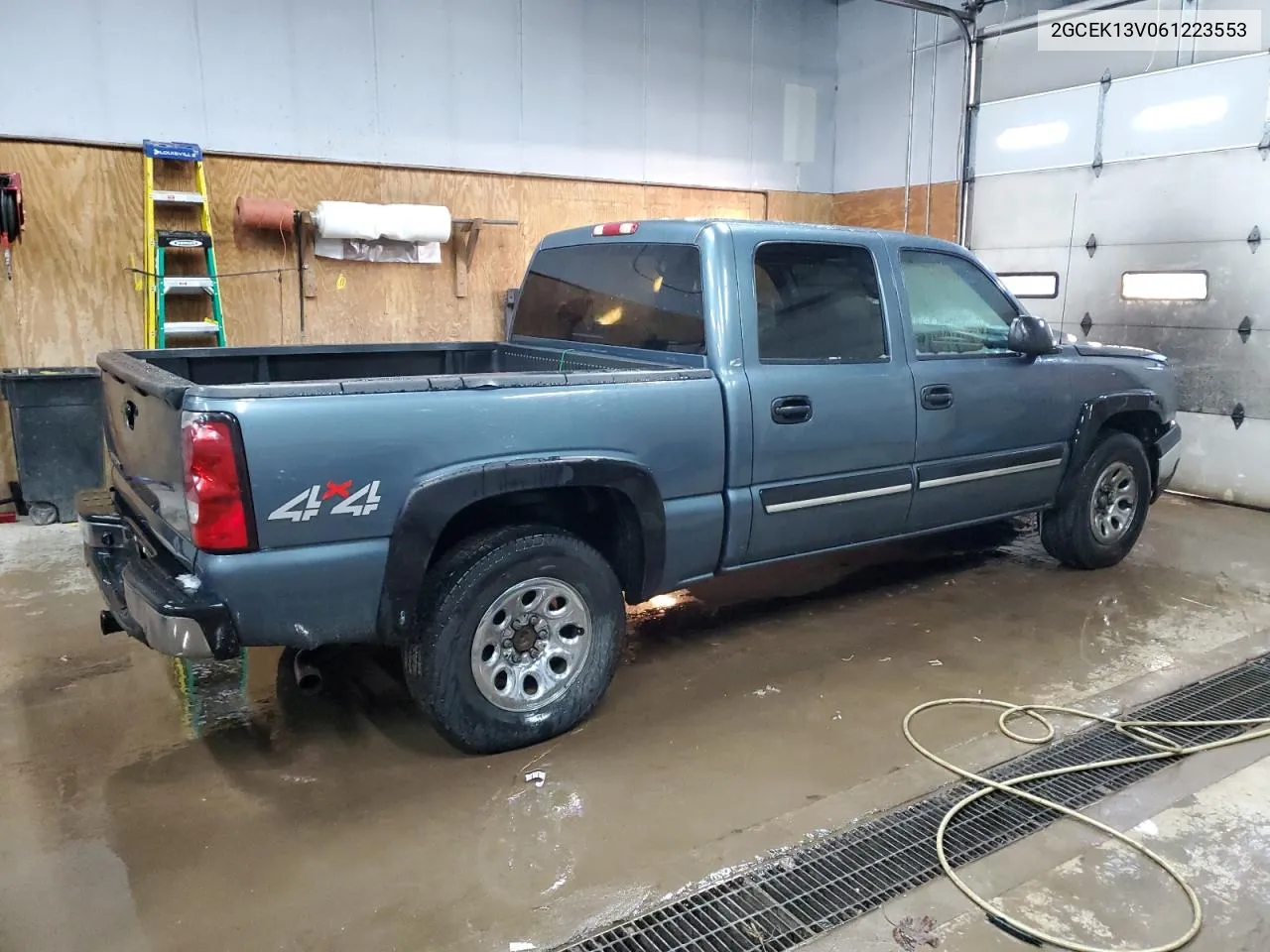 2006 Chevrolet Silverado K1500 VIN: 2GCEK13V061223553 Lot: 80097453