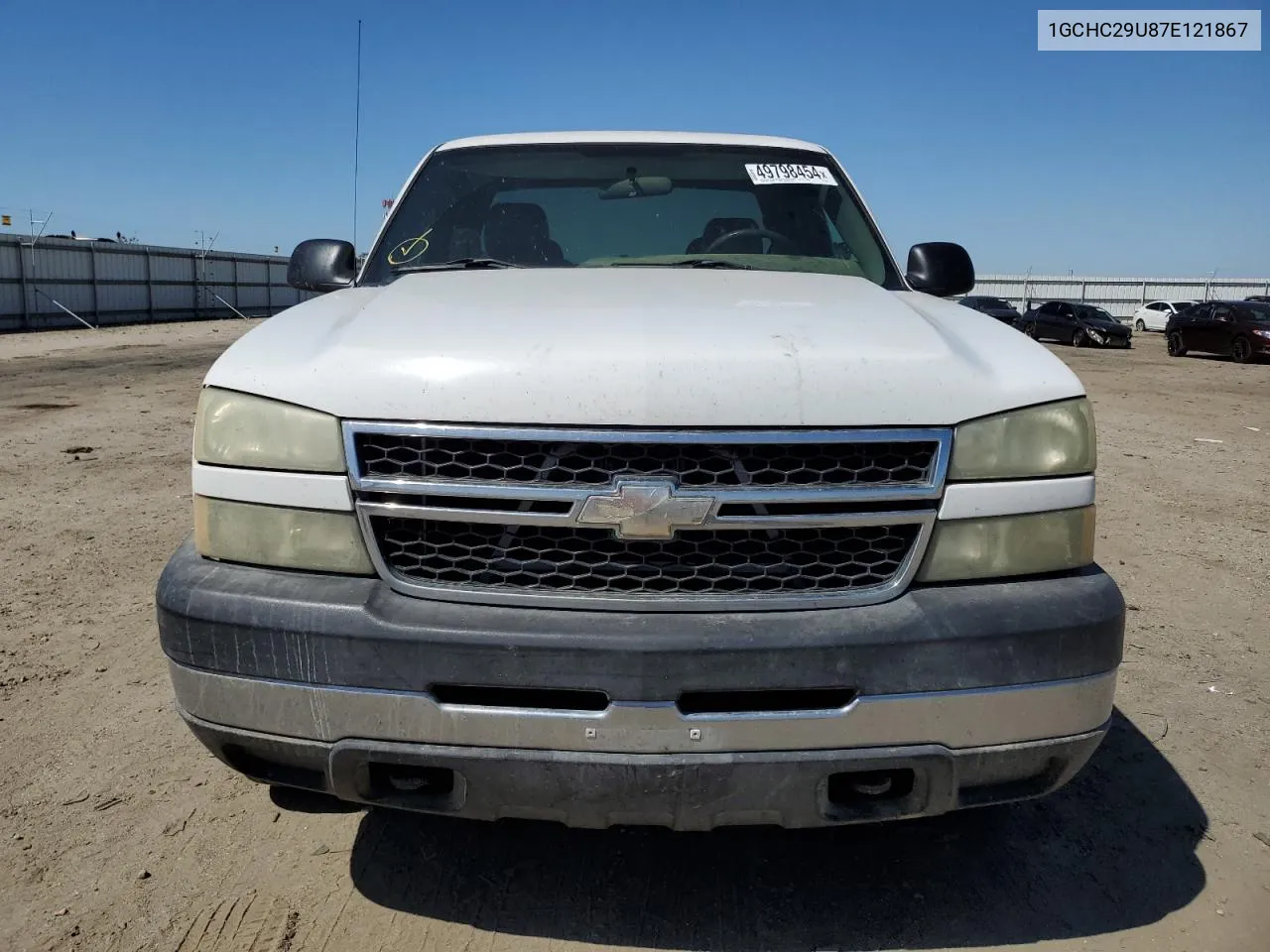 2007 Chevrolet Silverado C2500 Heavy Duty VIN: 1GCHC29U87E121867 Lot: 49798454