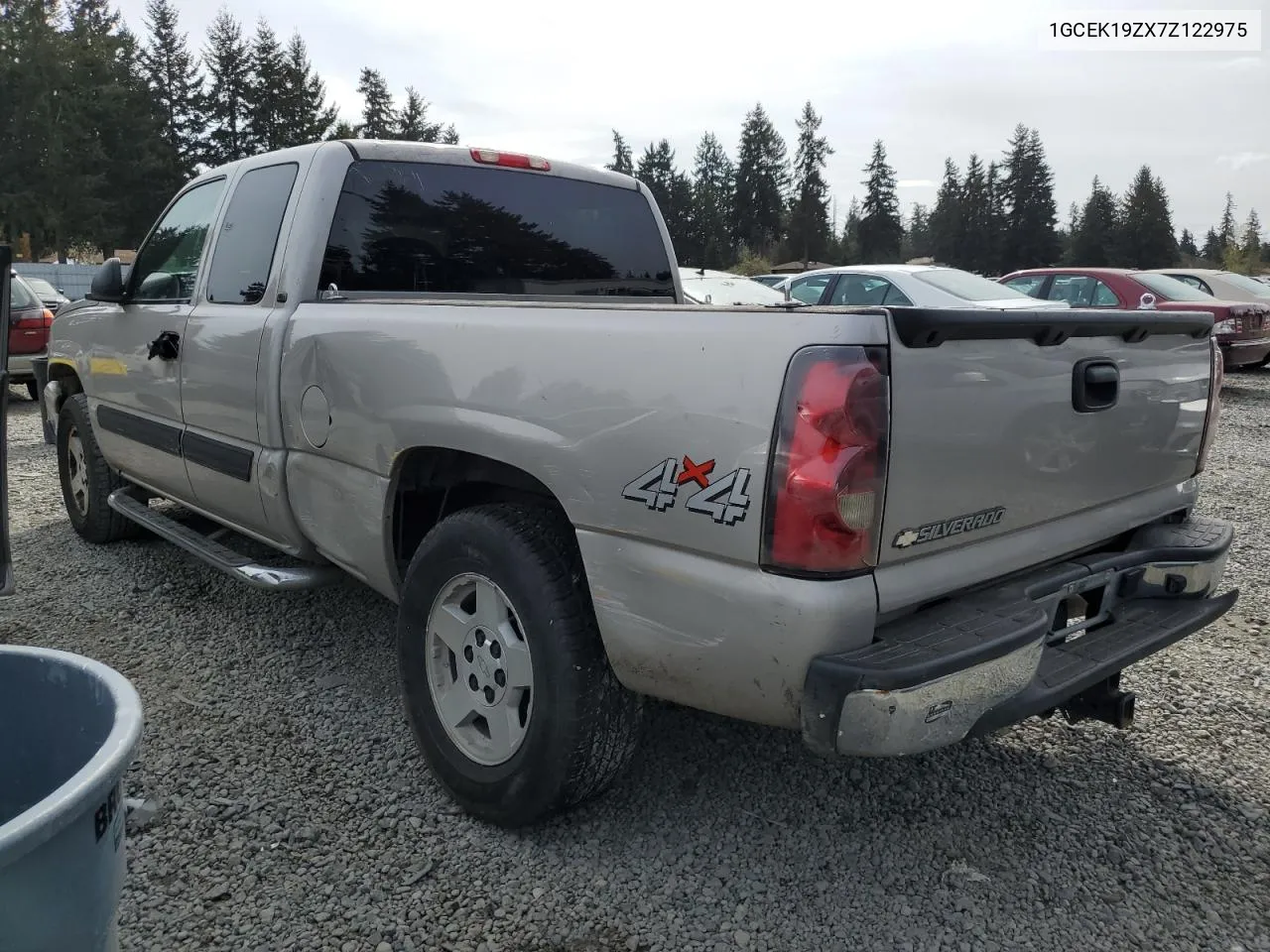 2007 Chevrolet Silverado K1500 Classic VIN: 1GCEK19ZX7Z122975 Lot: 50061404