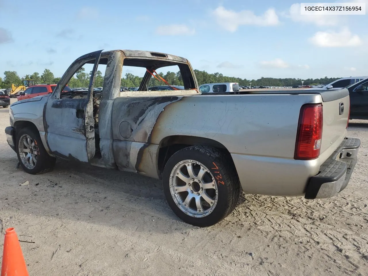 2007 Chevrolet Silverado C1500 Classic VIN: 1GCEC14X37Z156954 Lot: 59321904