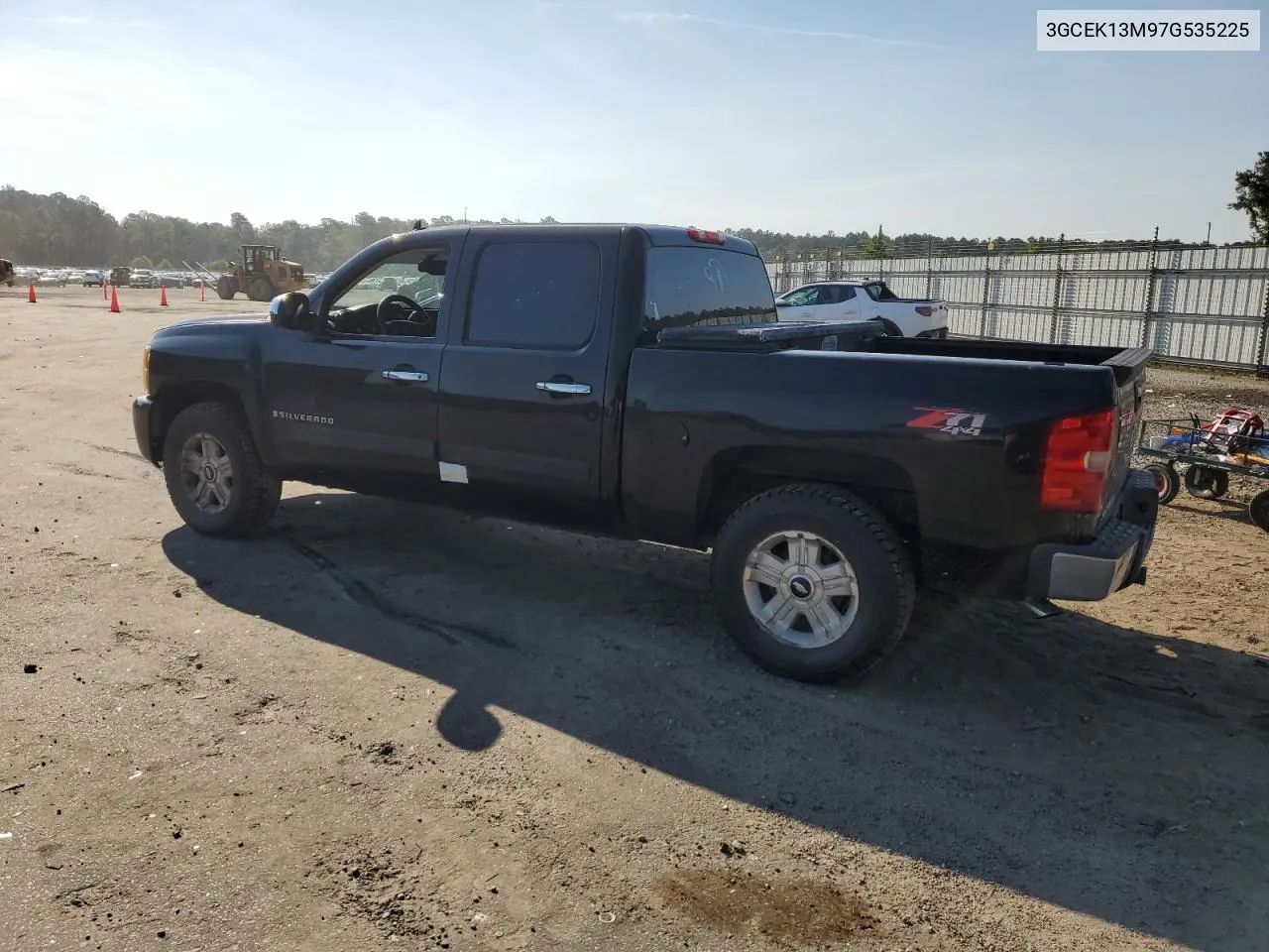 2007 Chevrolet Silverado K1500 Crew Cab VIN: 3GCEK13M97G535225 Lot: 67574804