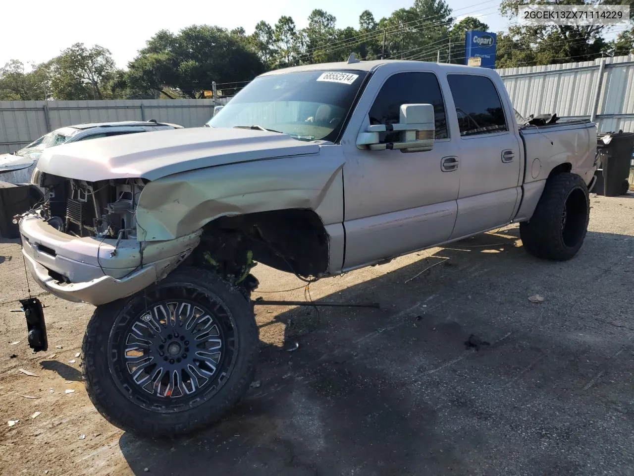 2007 Chevrolet Silverado K1500 Classic Crew Cab VIN: 2GCEK13ZX71114229 Lot: 68552514