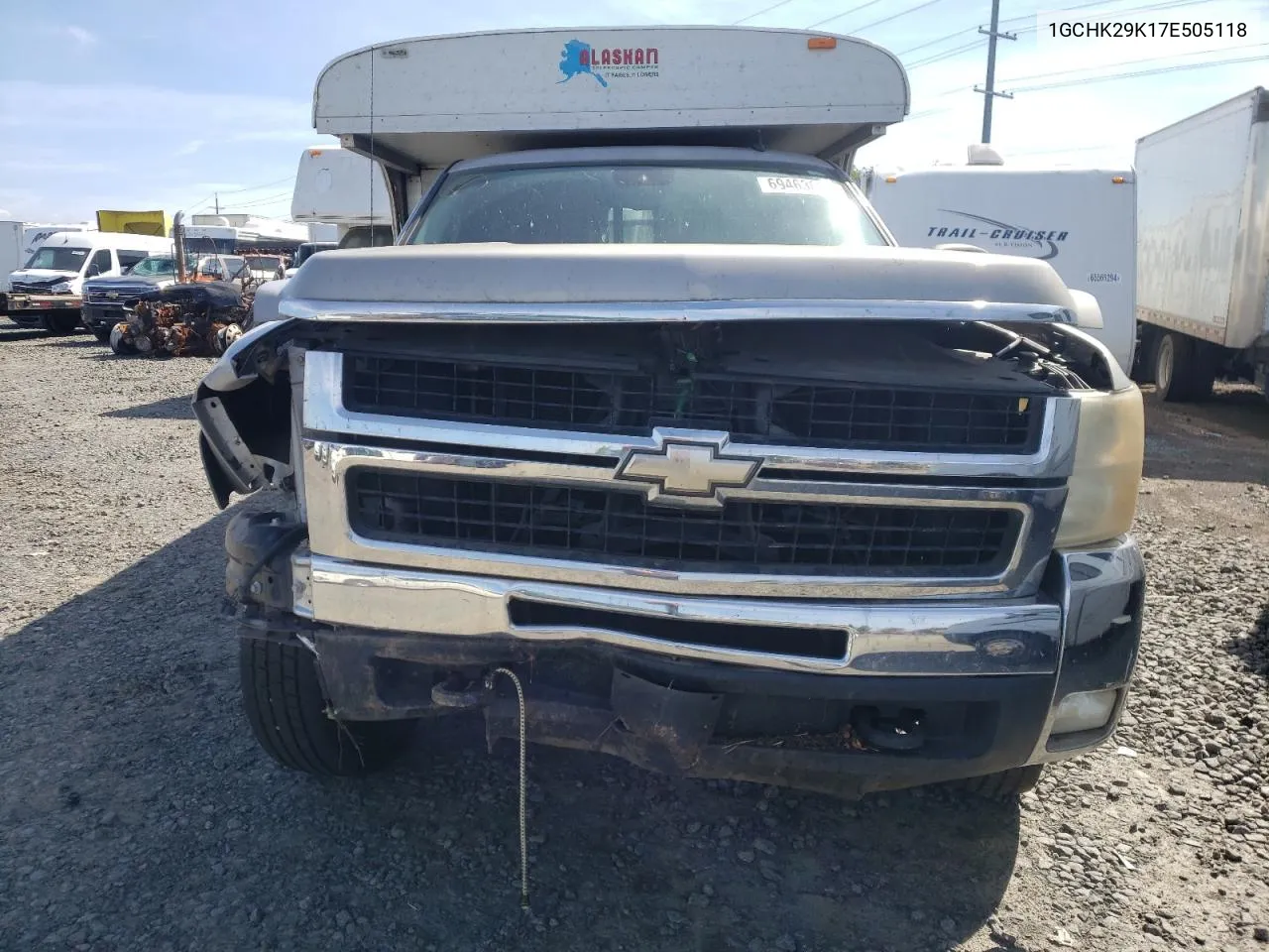 2007 Chevrolet Silverado K2500 Heavy Duty VIN: 1GCHK29K17E505118 Lot: 69463634